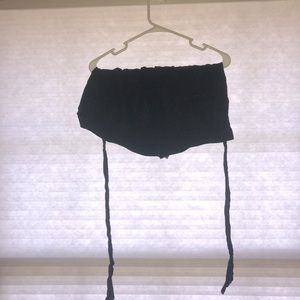 black draw string shorts